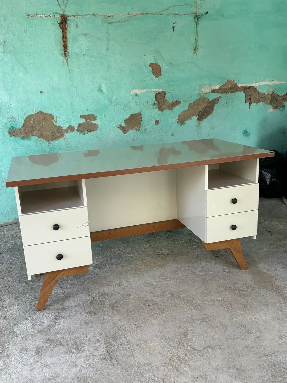 Mesa de computador de madeira  - Foto 2