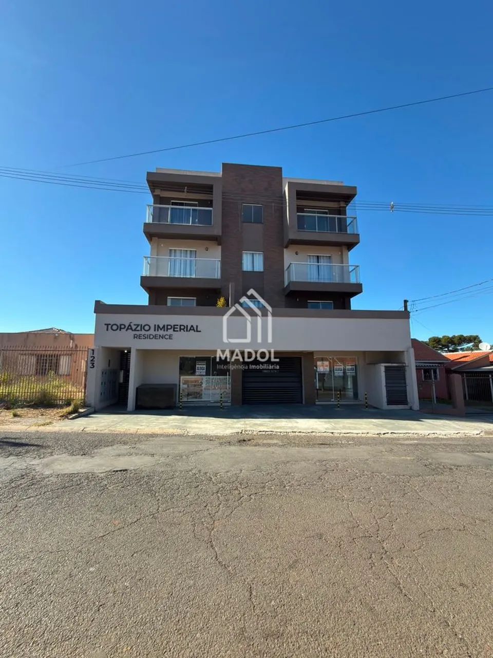 APARTAMENTO PARA ALUGAR - EDIFICIO TOPAZIO IMPERIAL - UVARANAS