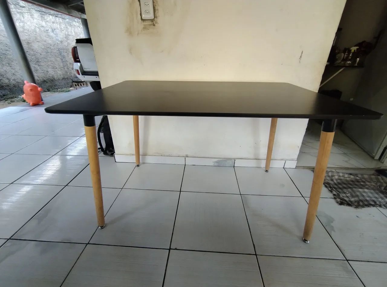 Vendo mesa avulsa - R$ 300,00