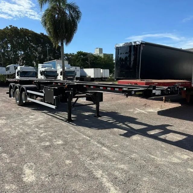 Carreta Semi-reboque Porta-container Guerra Ano 2026 3 Eixos
