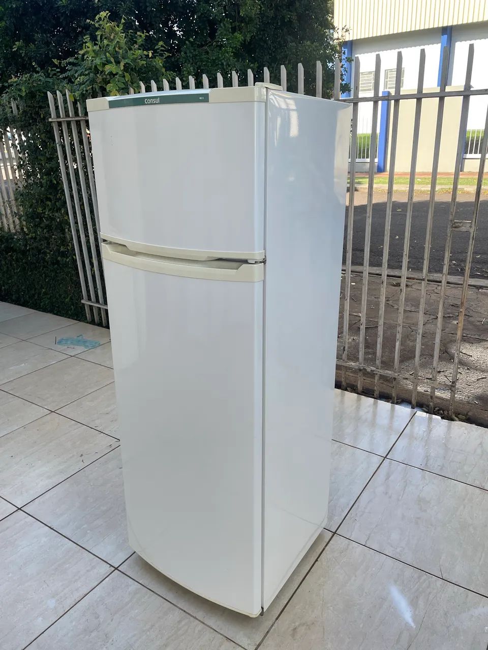 Geladeira Cônsul Duplex 336 Litros - Foto 3
