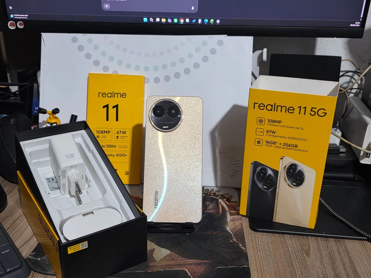 Smartphone Realme 11 5G - 256GB - Glory Gold - Foto 3