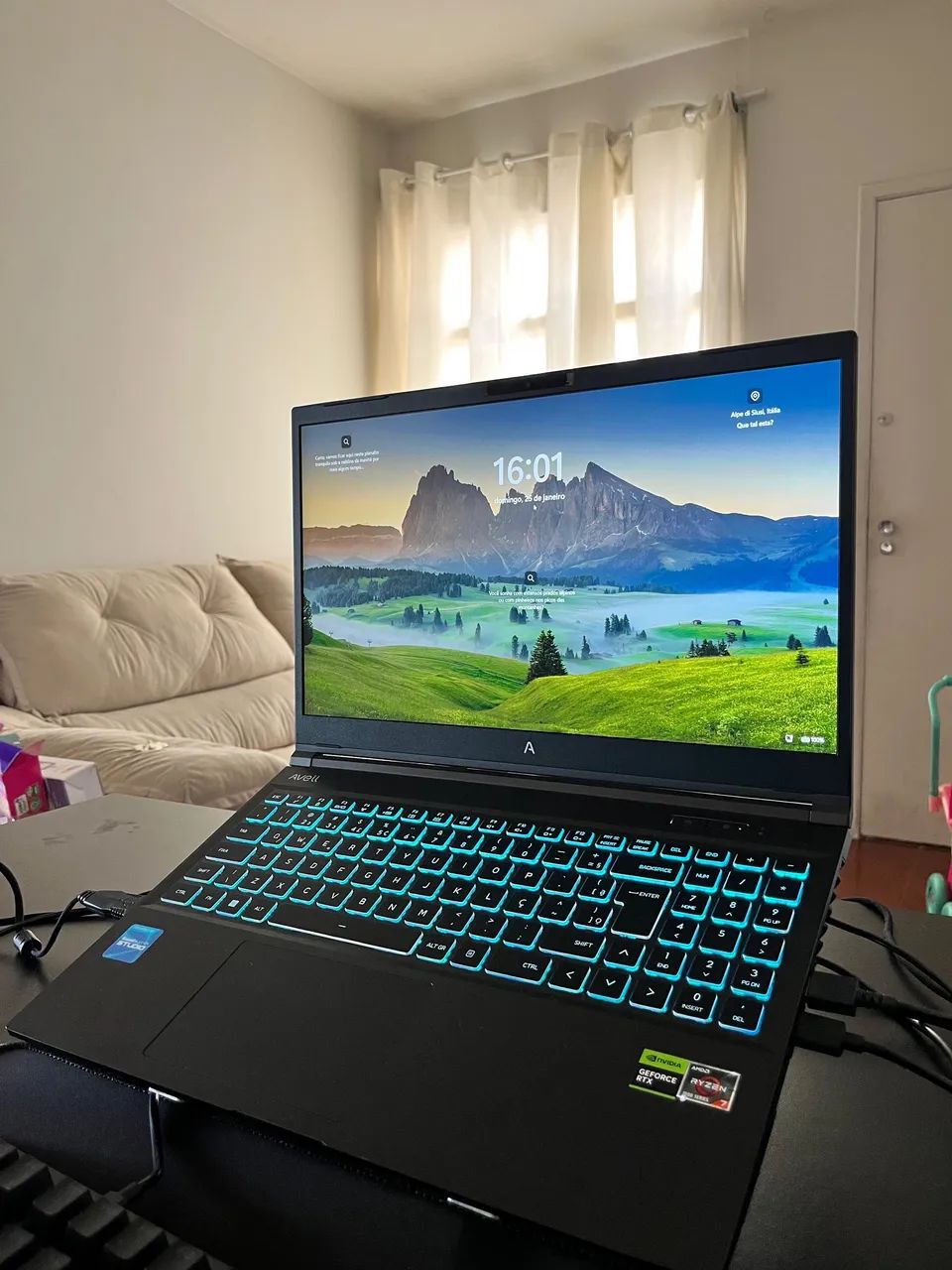 NOTEBOOK MODELO  -  AVELL ION A52r - Foto 4