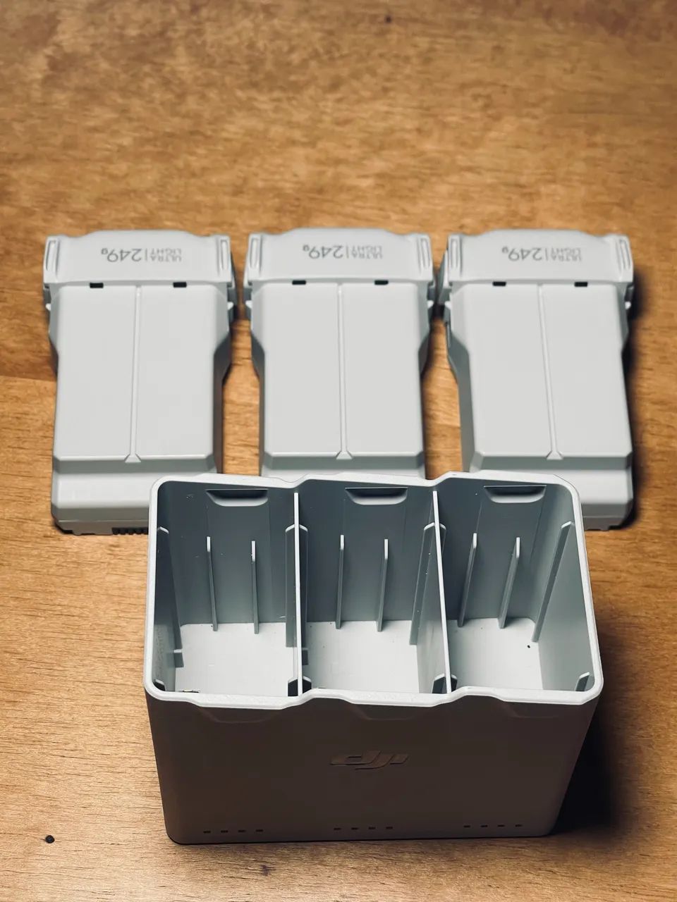 DJI Mini 4 Pro Fly More Combo - 3 Baterias + 512GB - Muito Conservado - Foto 5