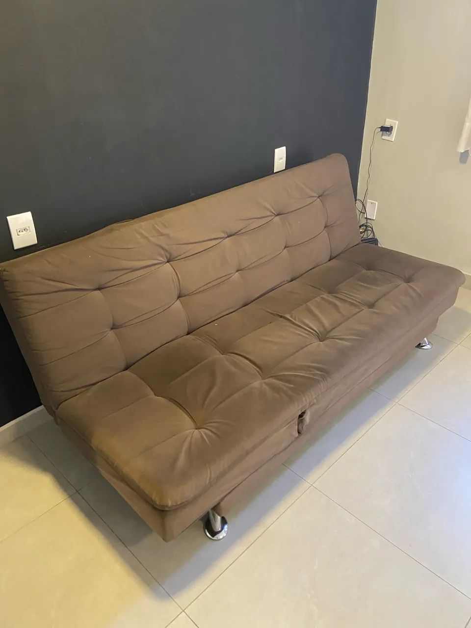 Sofá cama com chaise