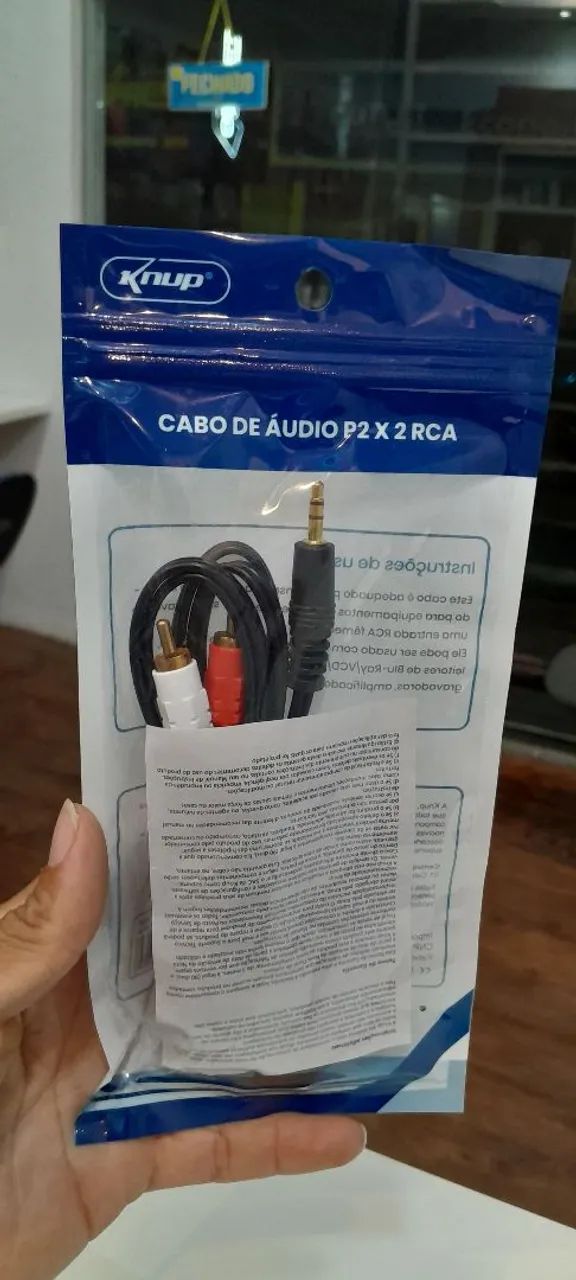 CABO Y PARA LIGAR EM CAIXAS DE SOM?