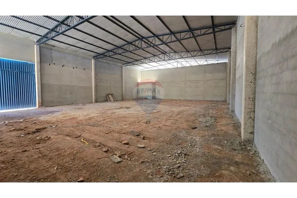 "Oportunidade: Galpão Comercial na BR 158 em Confresa" - Foto 3