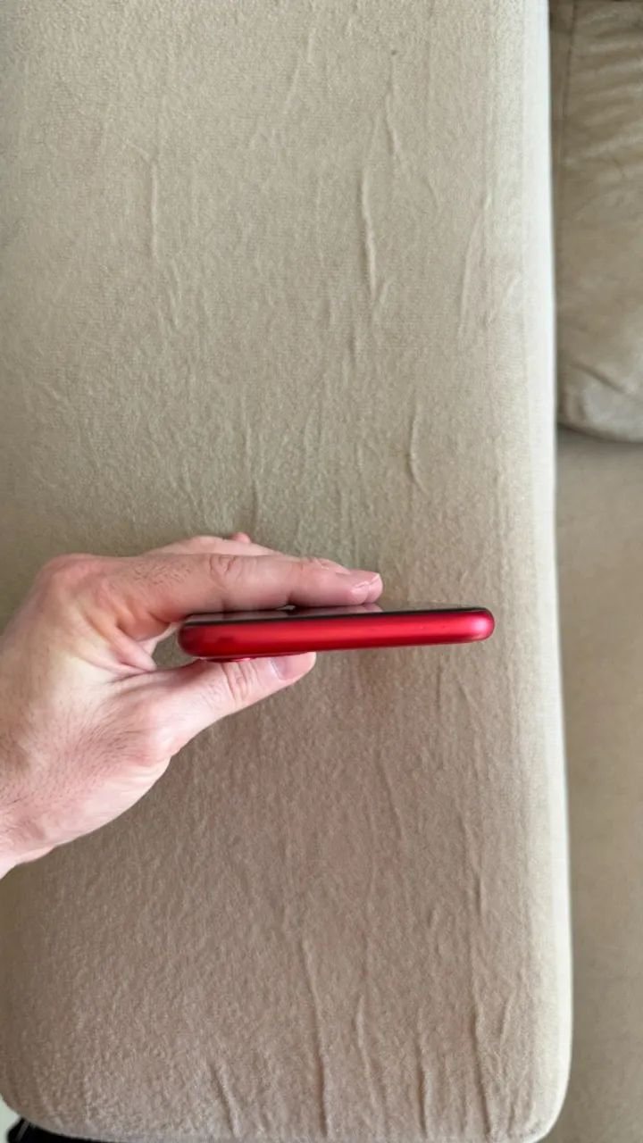 iPhone 11 128GB Red (PRODUCT)RED - Conservado e Sem Defeitos - Foto 3