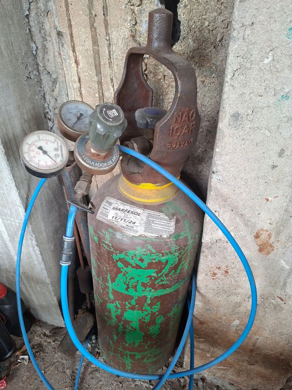 Máquina de solda tig Tork ITE 10250 ac DC mais cilindro argônio 3m e acessórios  - Foto 3