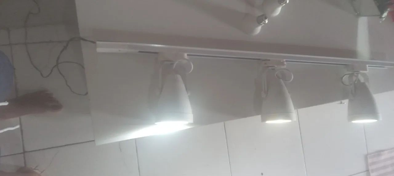 Trilhos de um metro 