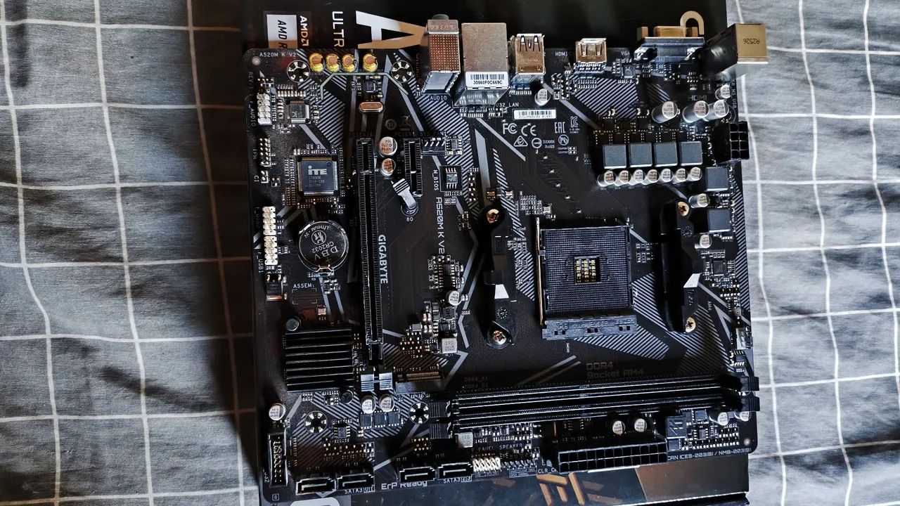 Placa mãe A520M K V2 GIGABYTE  - Foto 2