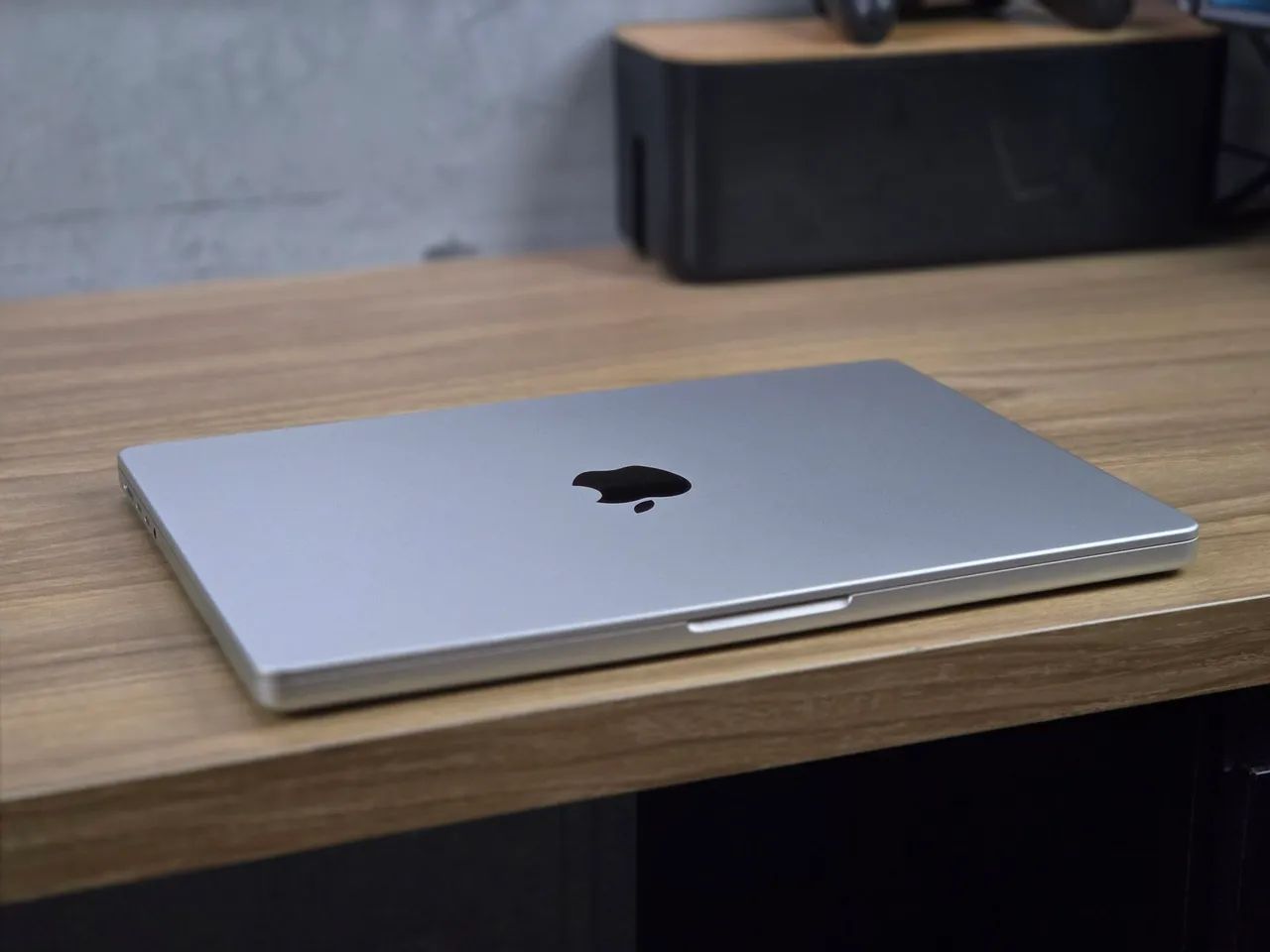 MacBook Pro (14