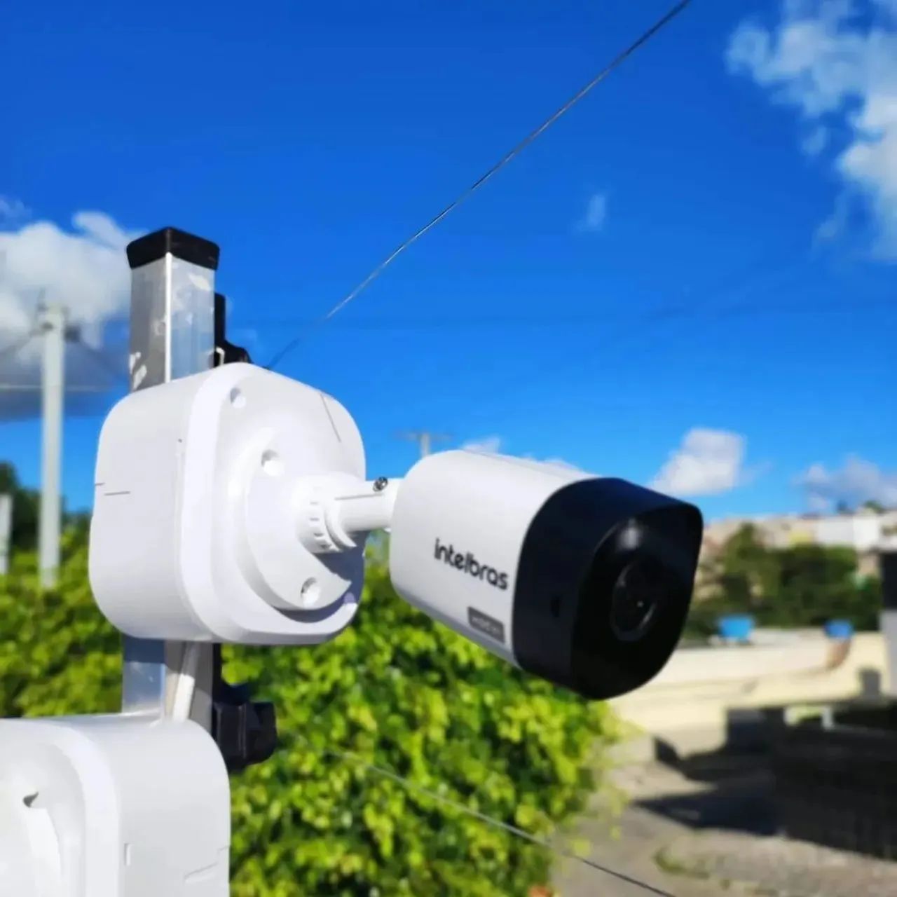 Motor de portão automático e câmeras de segurança  - Foto 2