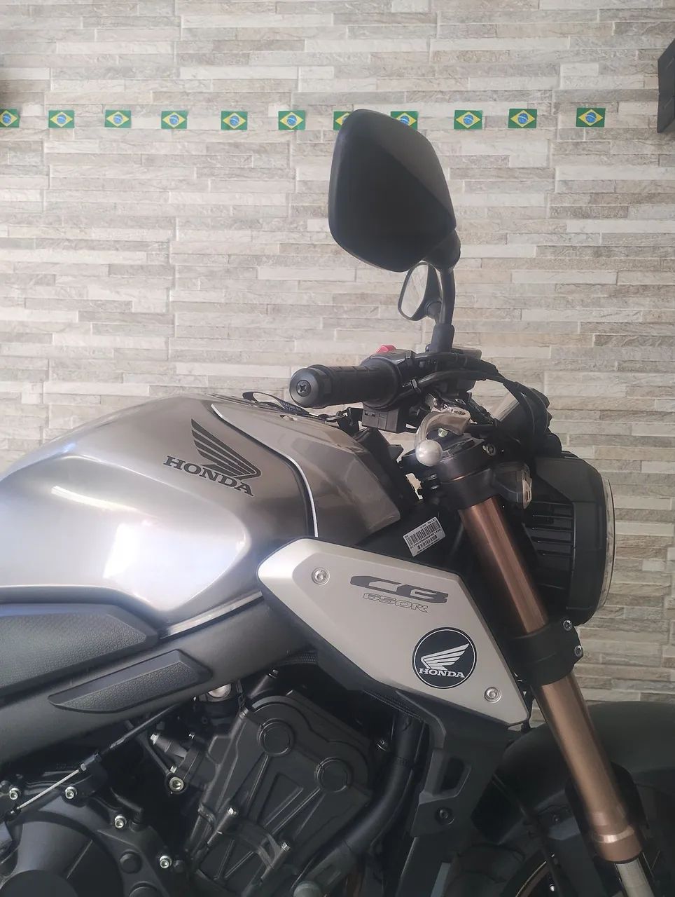 Honda cb 650 R  - Foto 2