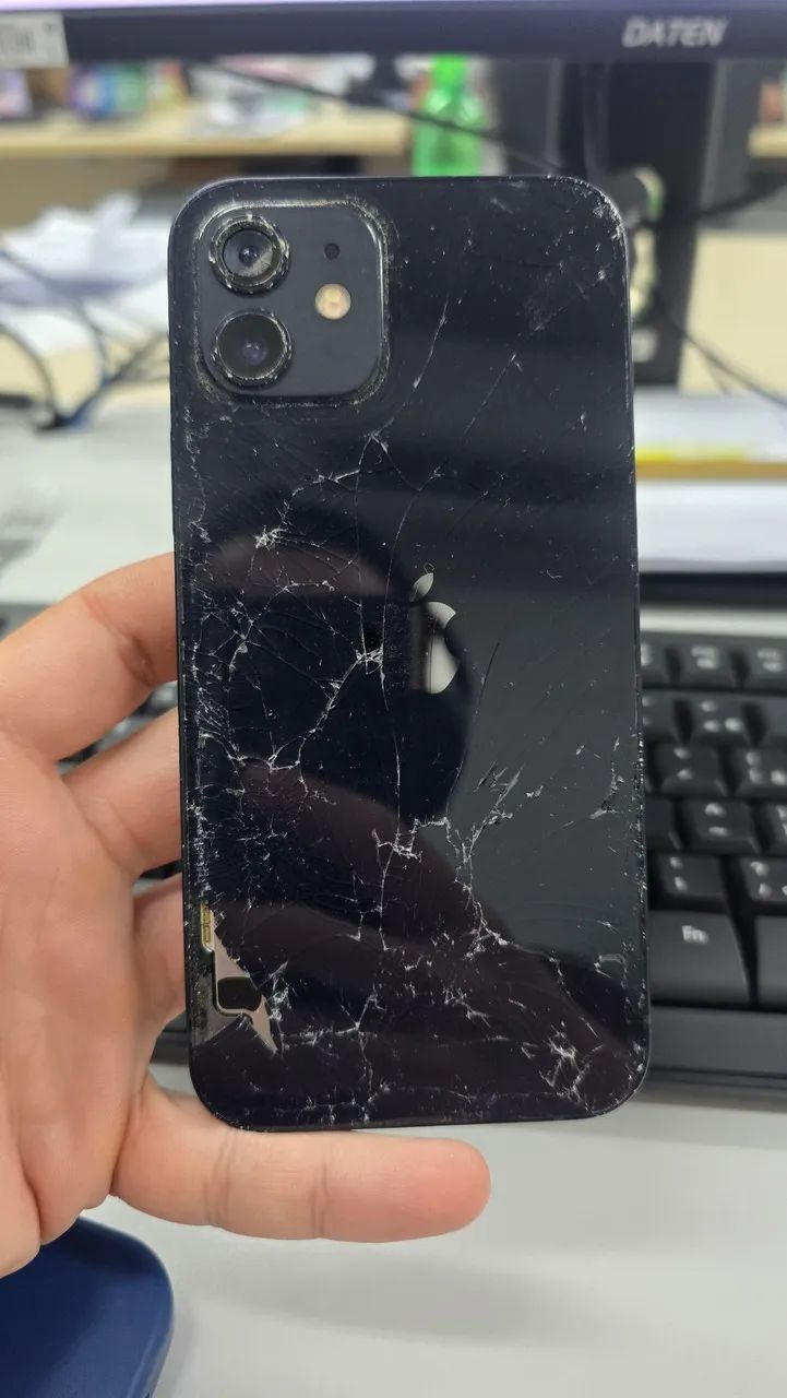 Iphone 12 - Foto 2