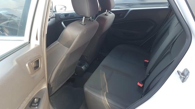 New Fiesta Sedan SE 1.6 - TODO REVISADO NA CONCESSIONARIA - Foto 5