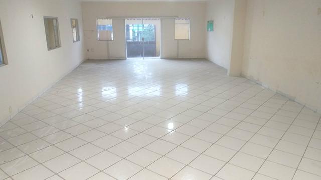 Vendo casa alto padrão, com ponto comercial próx a campo grande, Cariacica Espírito Santo - Foto 3