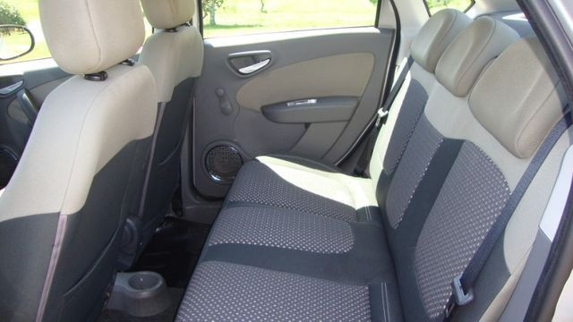 Grand Siena 2015!!! R$33.900,00! 51.000KM!!!Impecável!!!TOP!!! - Foto 6