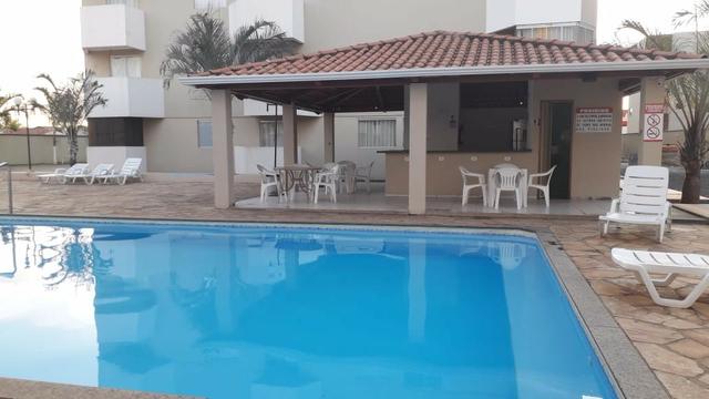Oportunidade! Apartamento 2 quartos em Caldas Novas, piscina aquecida, bem localizado - Foto 2