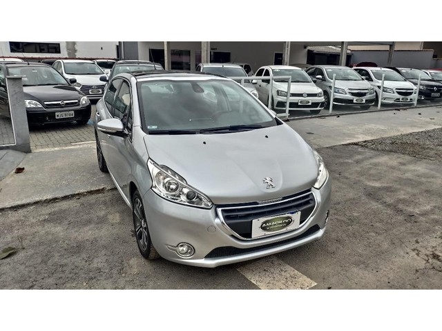 PEUGEOT 208 GRIFFE