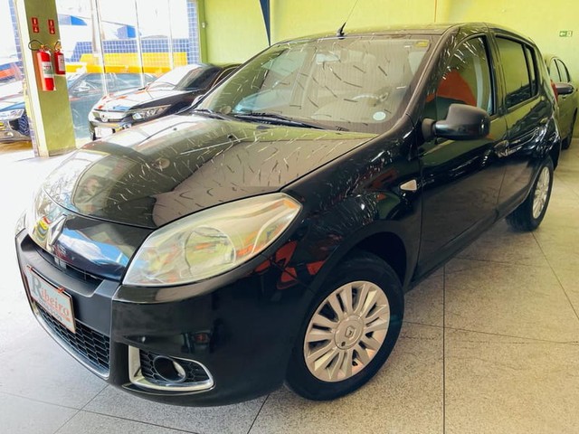 RENAULT SANDERO PR1616VA