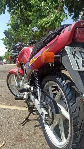 LOTE 028- HONDA CBX 200 STRADA ANO 1999/1999 JB18959 Motos em