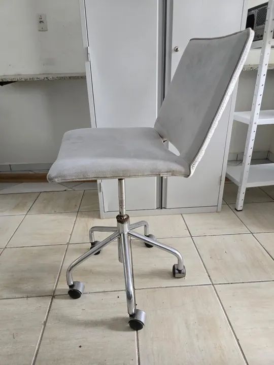 Cadeira balcão para escritório ou bar - Foto 2