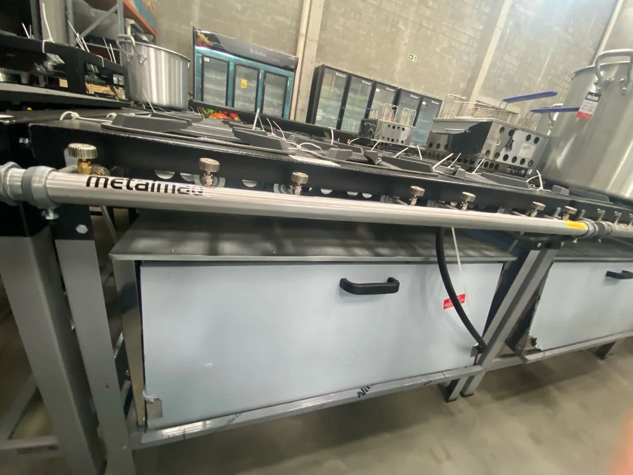 FOGÃO 6 BOCAS ALTA PRESSÃO STORI PREMIUM M19 COM SUPER FORNO P6,5 - METALMAQ 