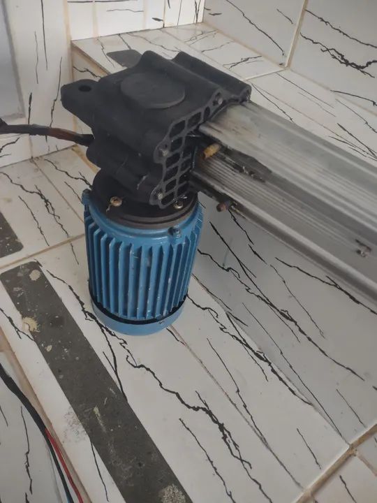 Motor basculante excelente estado - Foto 4