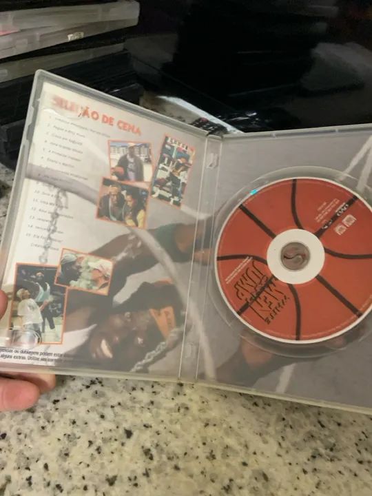 DVD Homens Brancos não sabem enterrar  - Foto 3