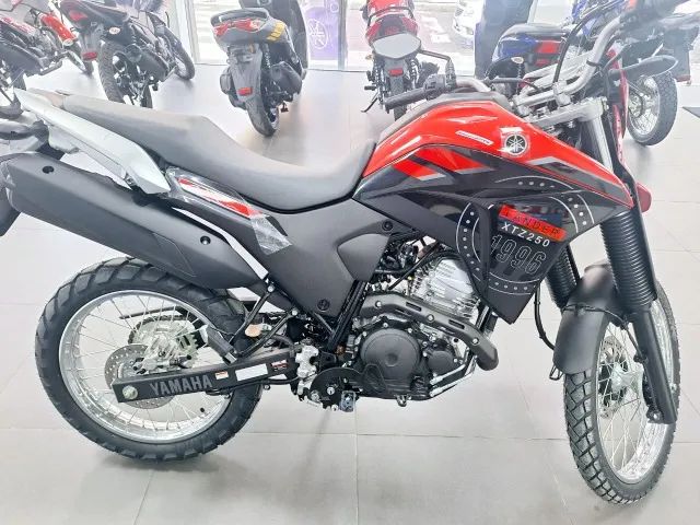 Lander 250 // Consultor Vinicius