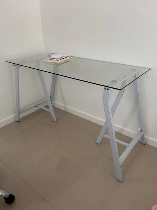 Mesa com tampo de vidro  - Foto 2