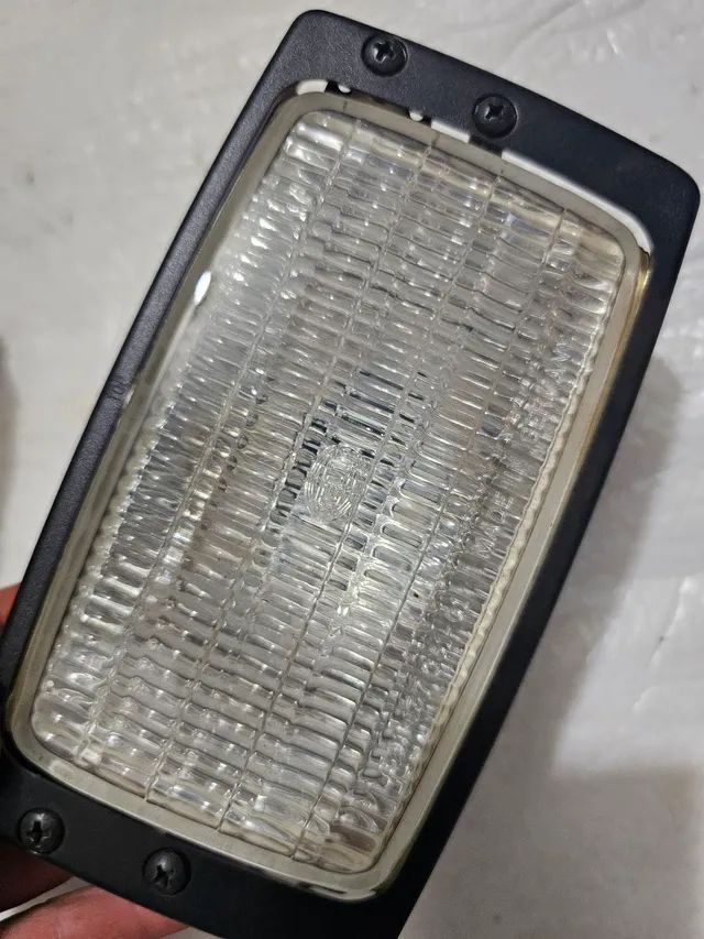 Trator massey Ferguson valtra farol dianteiro novo original 4271029M91 - Foto 3