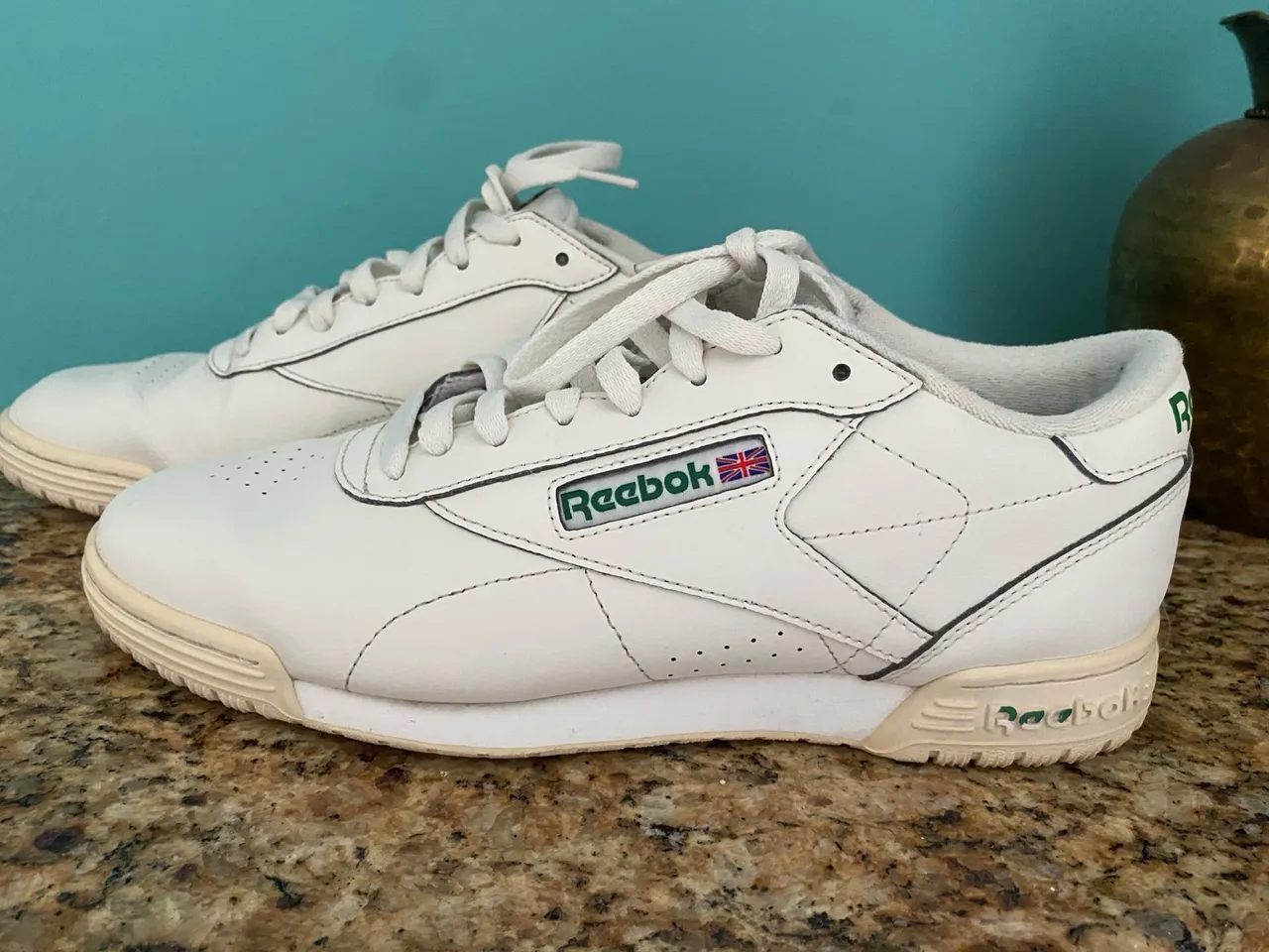 Tênis Reebok Club c 85 Vintage Branco e verde