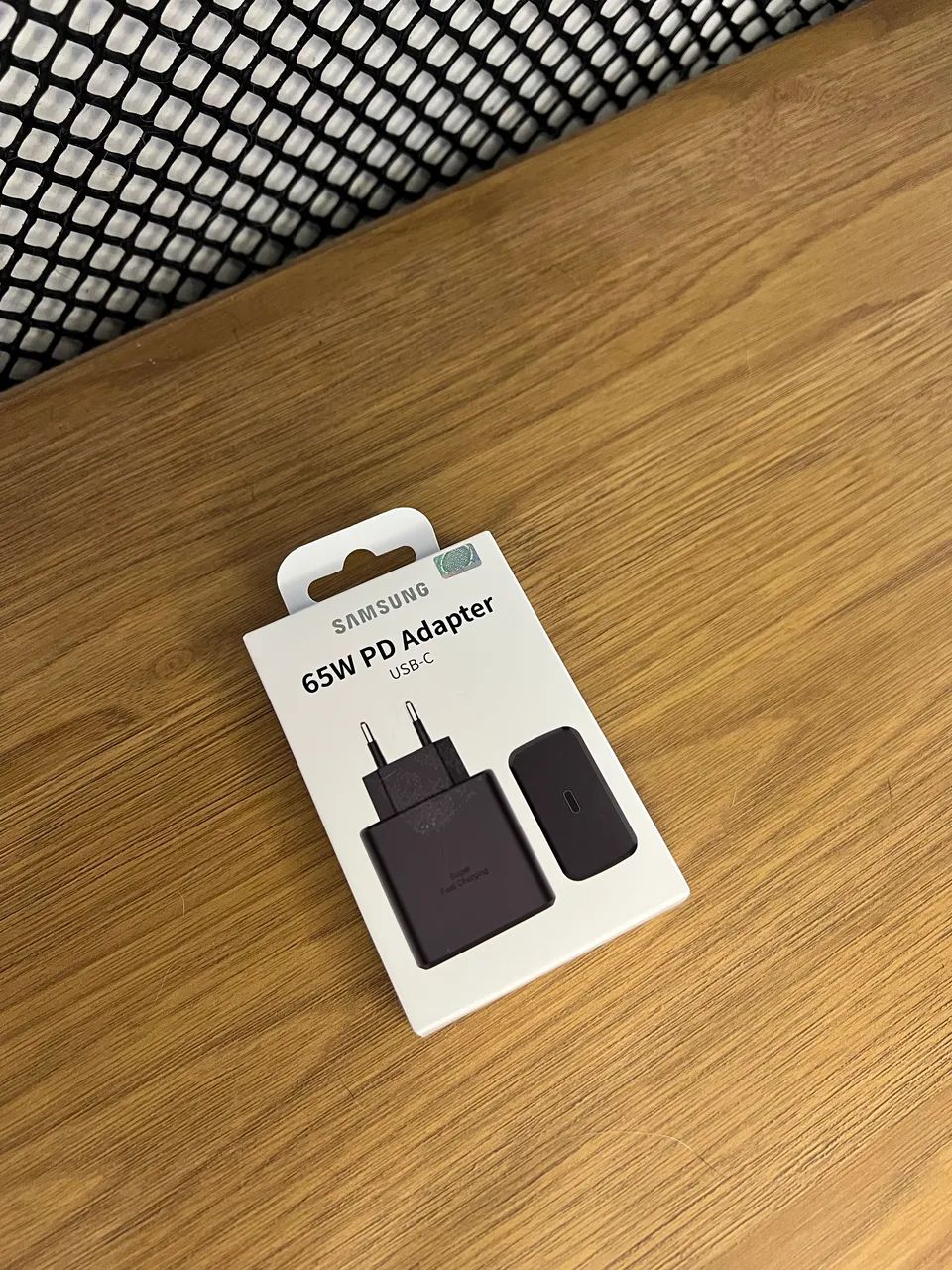 Carregador Samsung USB-C 65W Super Rapido sem cabo - Foto 4