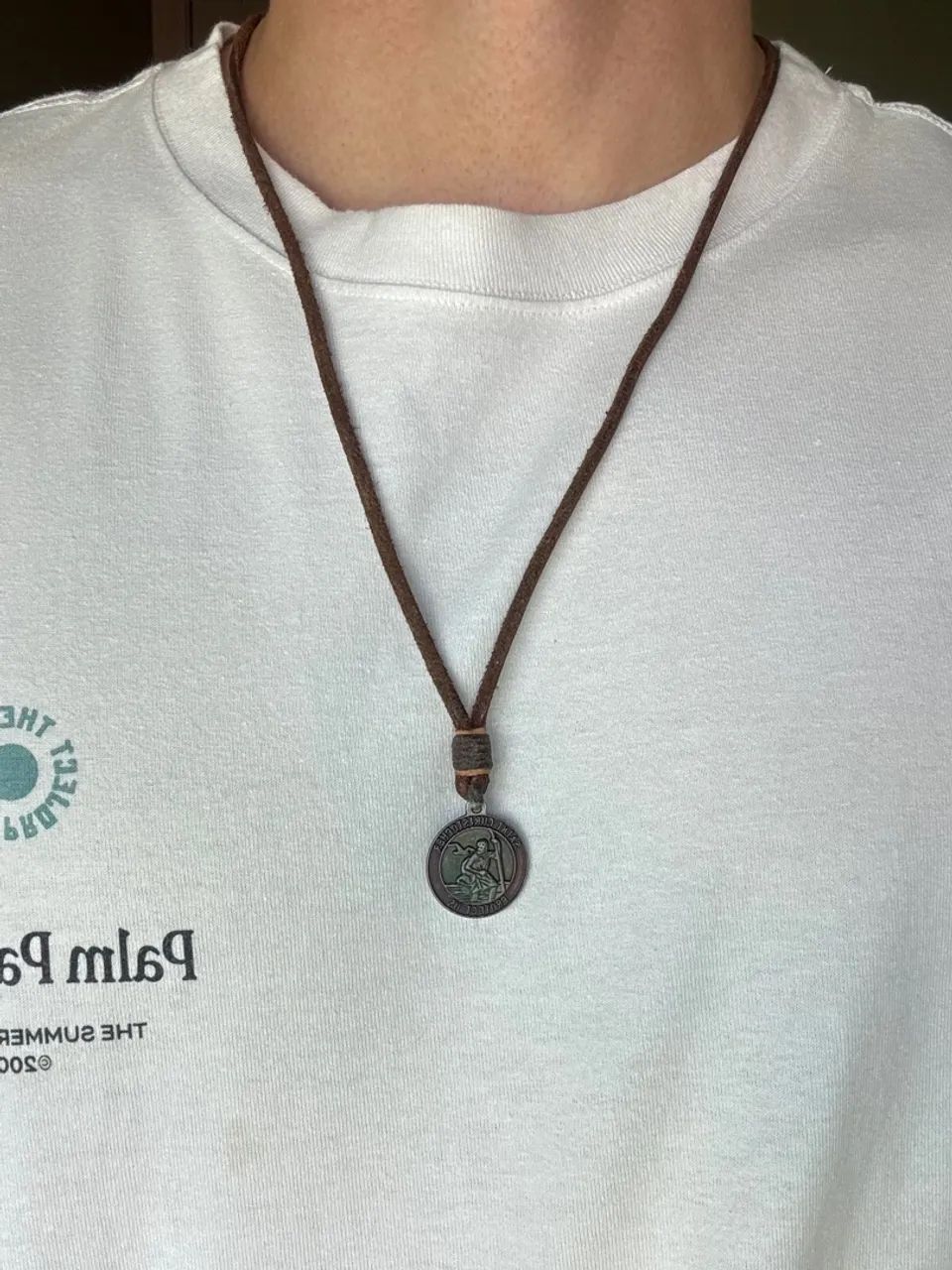 Colar Hollister