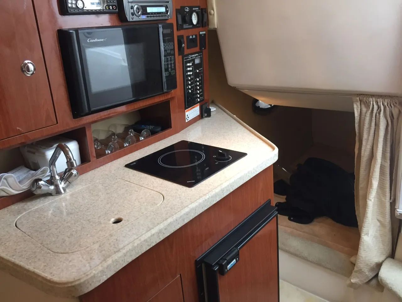 VENDA !!! REGAL 2565 CRUISER . EXCELENTE CONSERVAÇÃO!!! - Foto 6