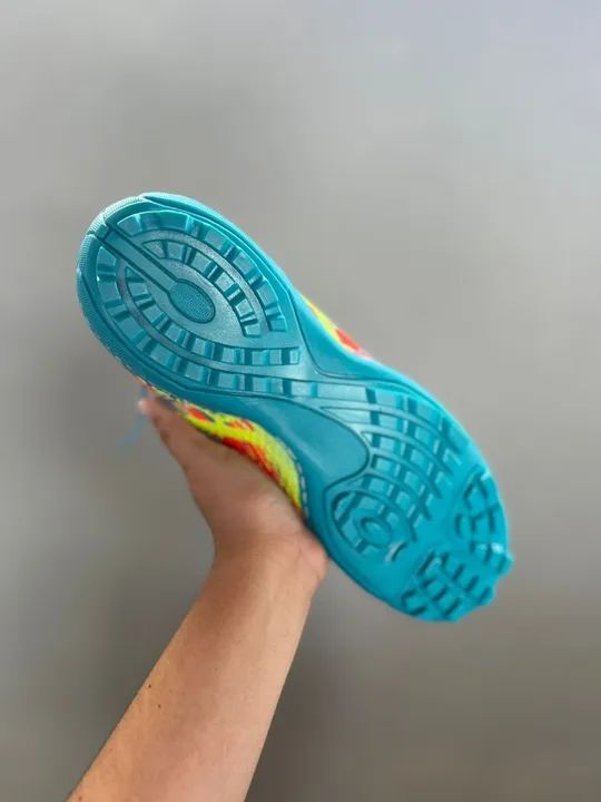 Chuteiras Nike - Azul e Laranja - T 41 - Foto 4