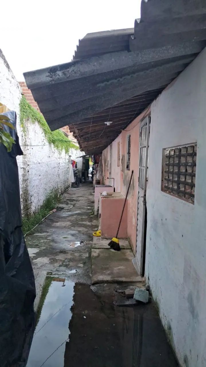 Terreno 8,20x30m com casas alugadas em Campo Grande 