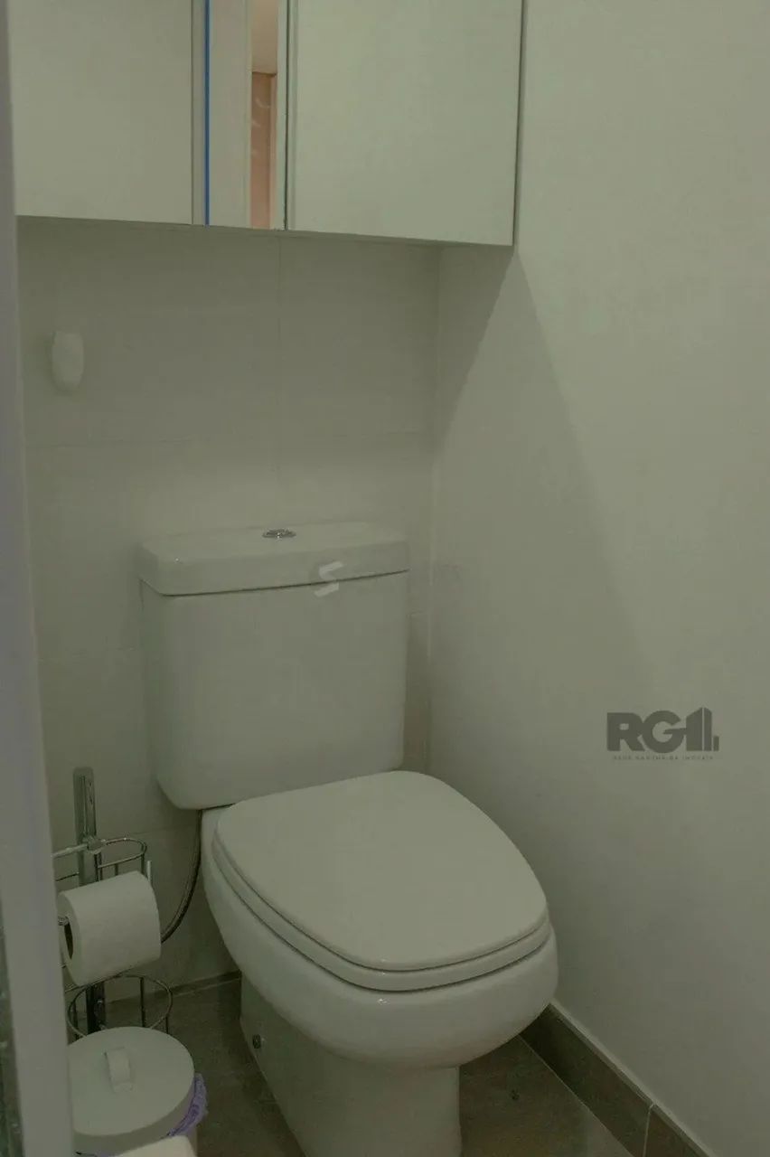 Stúdio totalmente mobiliado, na Cidade Baixa,com box,prédio com infraestrutura - Foto 4