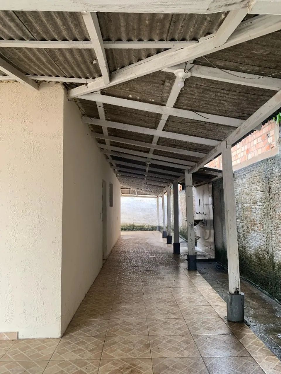 ALUGA-SE CASA (CENTENÁRIO) - Foto 2