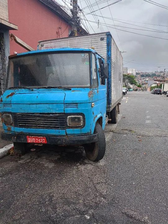 Caminhão Mercedes-Benz 608 - Azul - Conservado - Foto 2