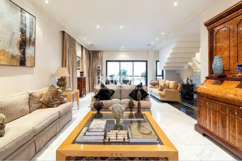 Baroni Imóveis, imobiliária em Moema, especializada em compra e venda de imóveis residenci