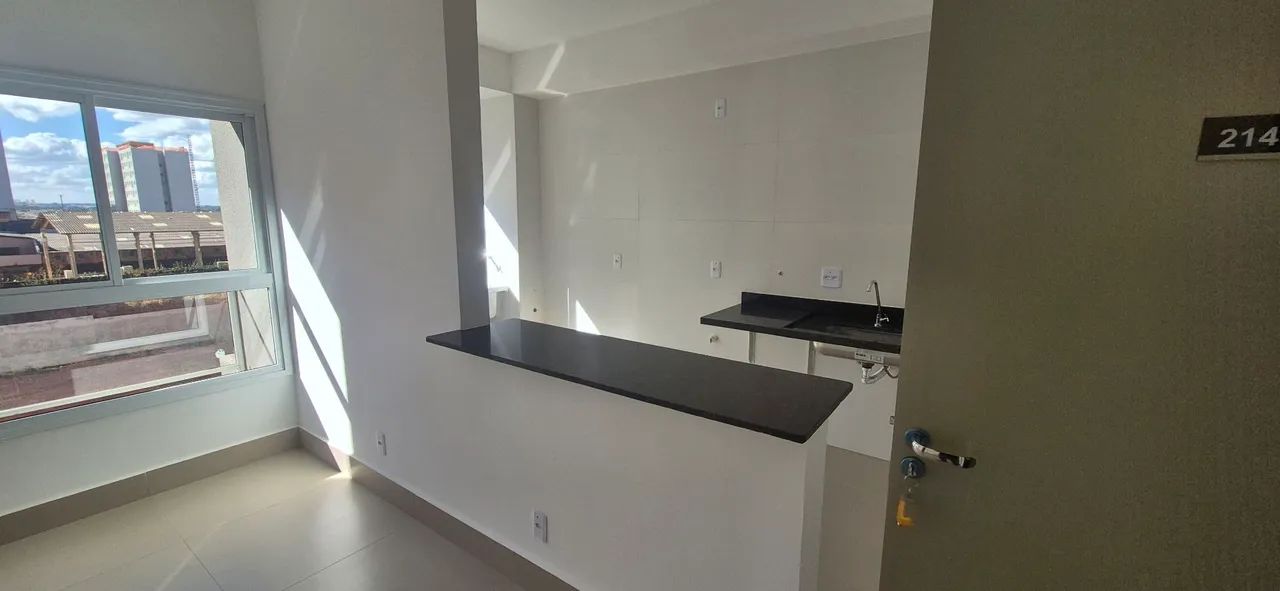 Apto de 2q com suíte e garagem novo - Foto 4