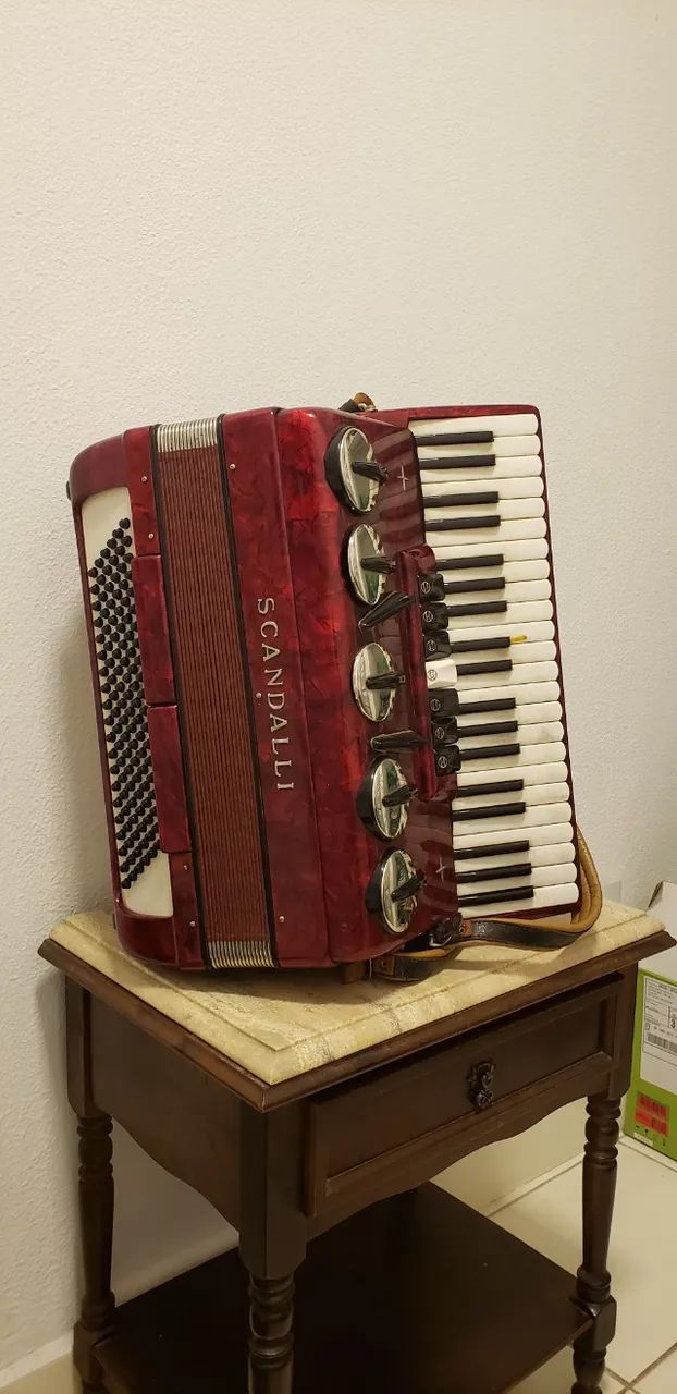 Sanfona / Acordeão / Acordeon Italiano Scandalli