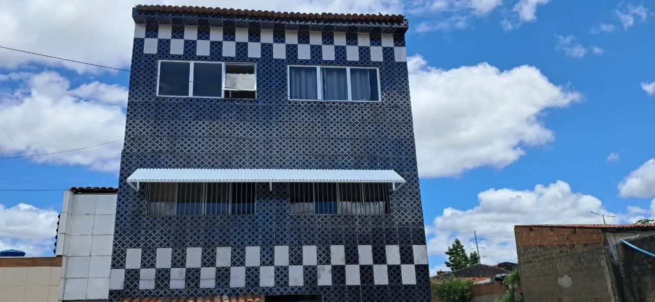 Kitnet para mulheres