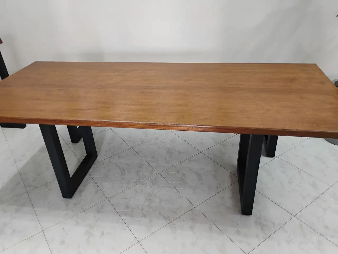 Mesa de madeira rústica jantar 2,10x80mts - Foto 2