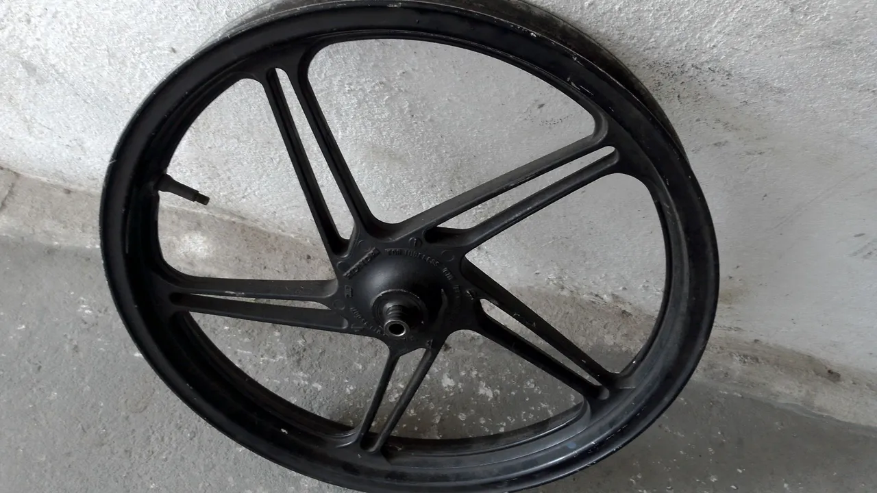 Roda liga leve dianteira 150 ou 160