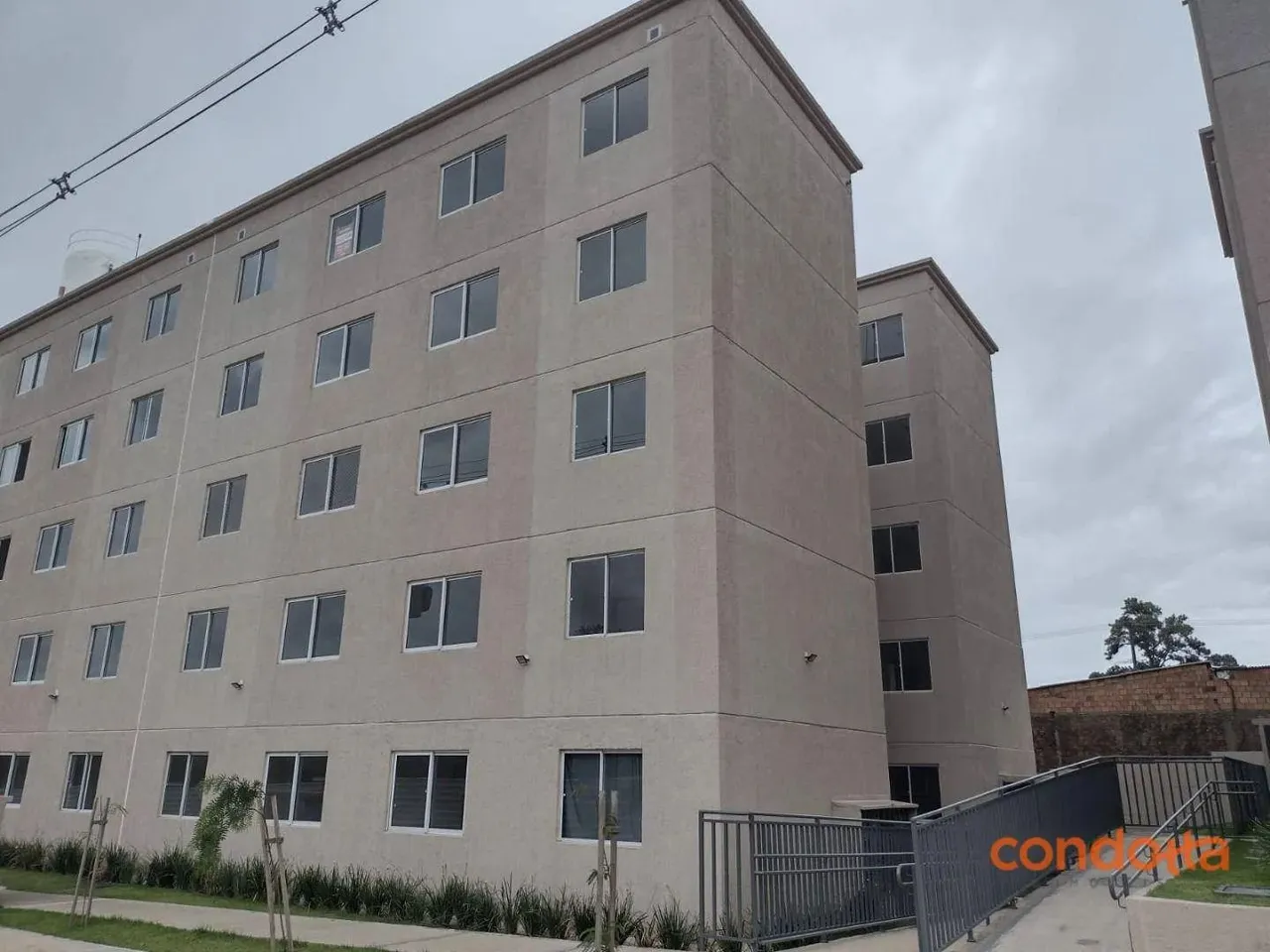 Apartamento com 2 dormitórios para alugar, 41 m² por R$ 1.208,93/mês - Ipanema - Porto Ale