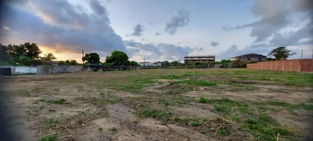"Área de 12.000m² na Principal da Márcio Canuto: Ideal para Grandes Empreendimentos!"